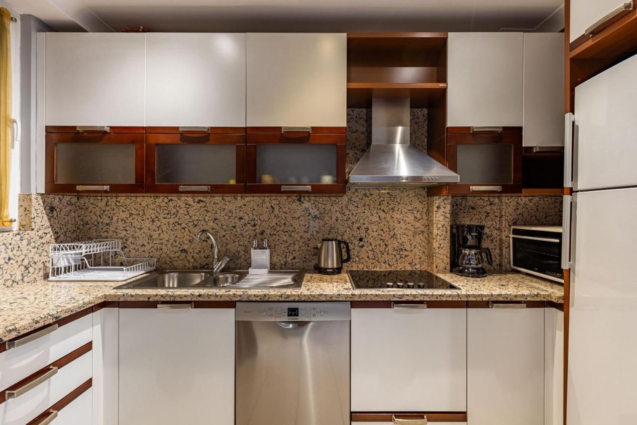 Outstanding Flat With Calming View Nisantasi Leilighet Istanbul Eksteriør bilde